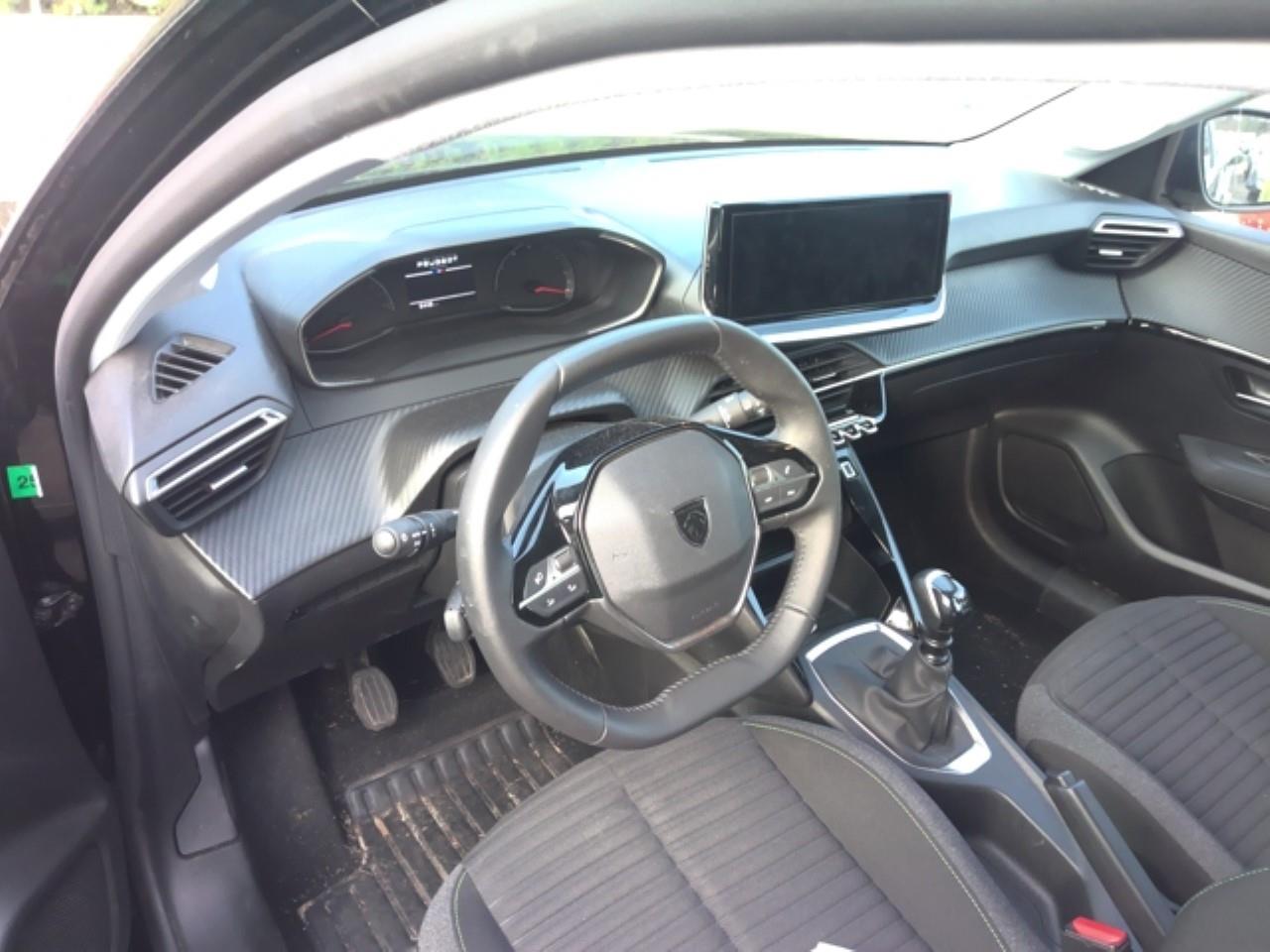 Foto Peugeot 208 3