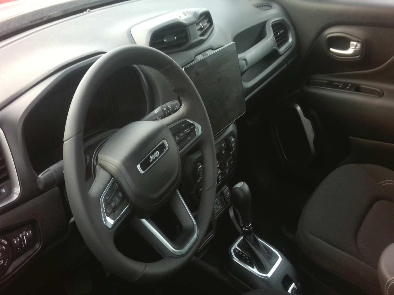 Foto Jeep Renegade 3