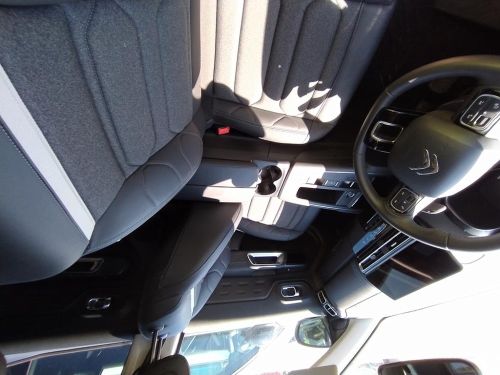 Foto Citroën C5 Aircross Hybrid 13