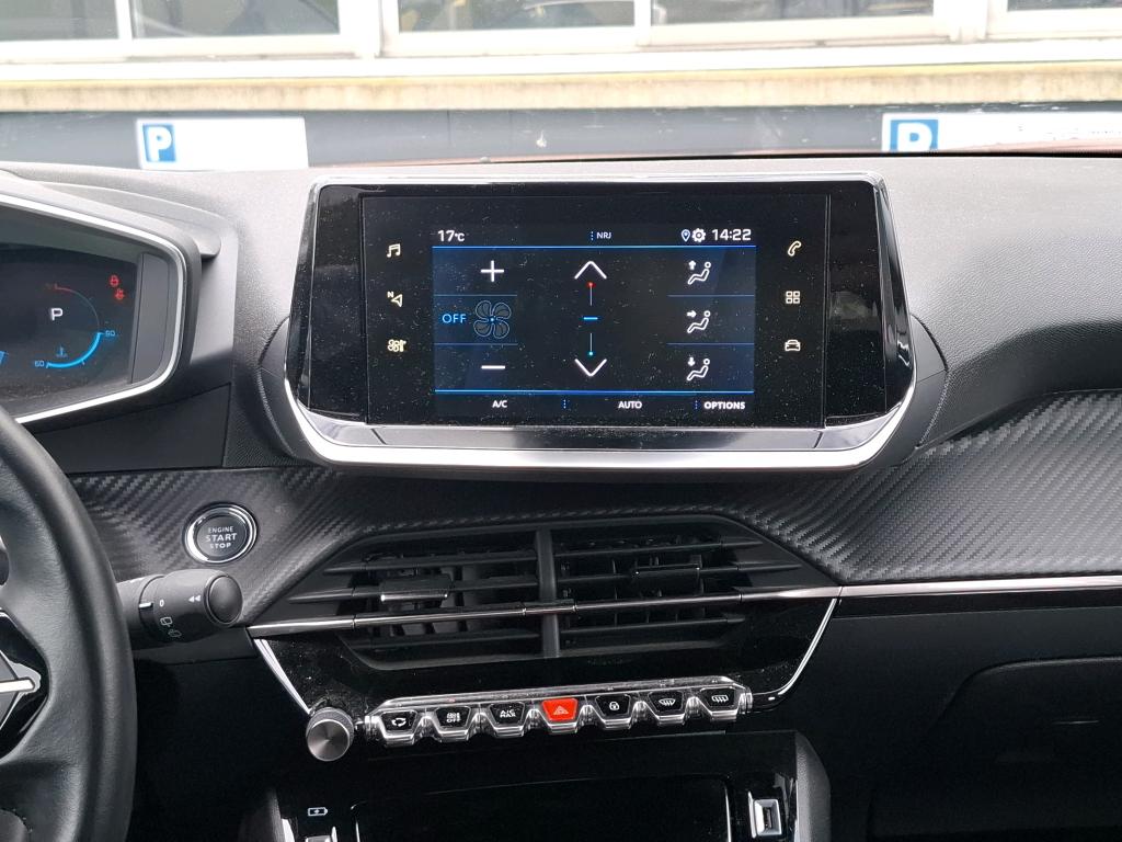 Peugeot 2008 PureTech 130 S&S EAT8 Allure Pack 2022