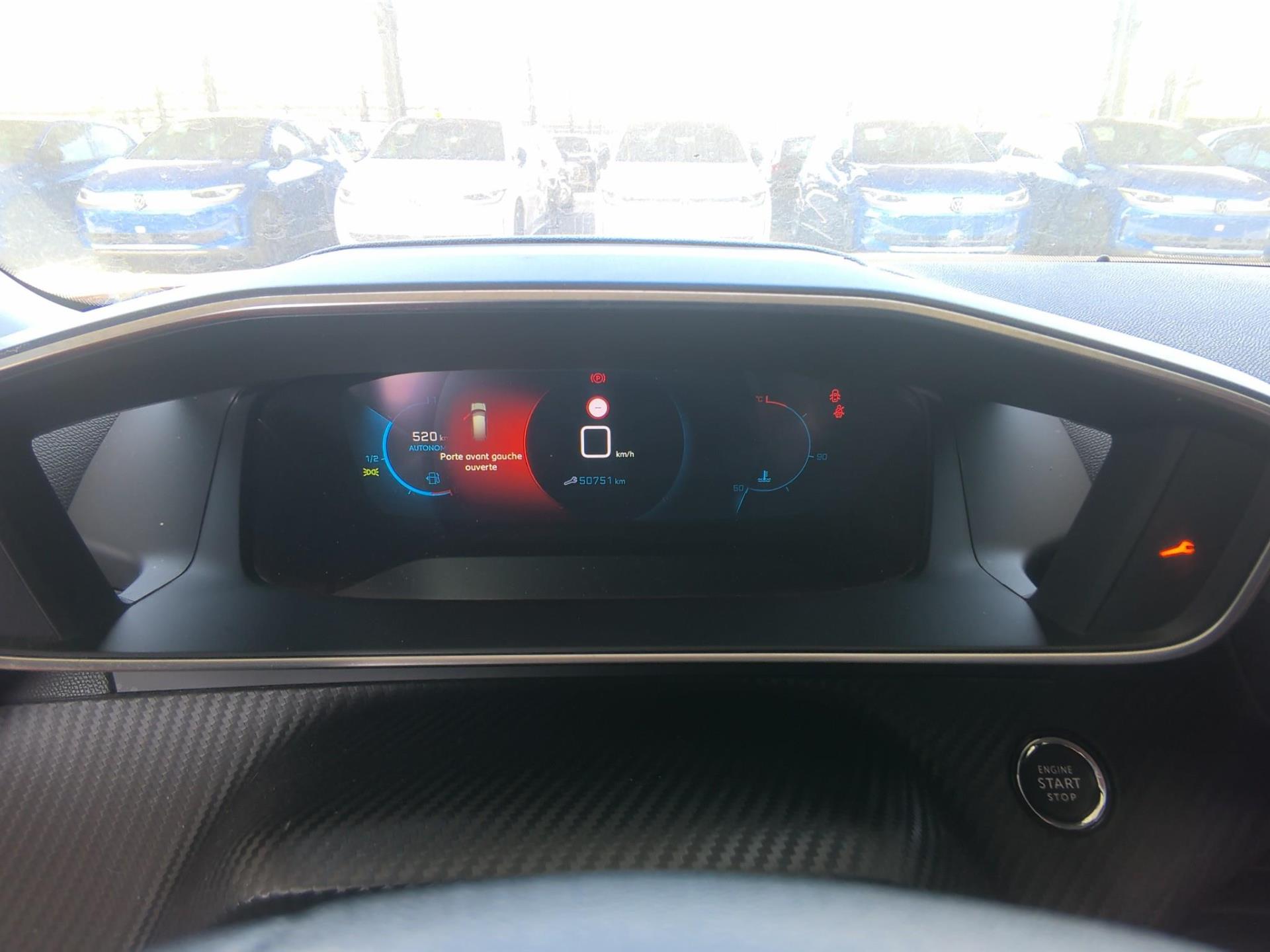 Peugeot 2008 BlueHDi 110 S&S BVM6 Allure Pack 2022
