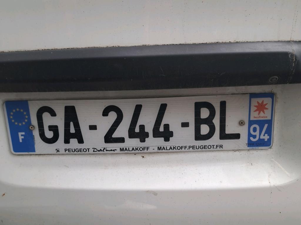 Peugeot EXPERT FGN TOLE STANDARD 2.0  BLUEHDI 120 S&S EAT8 ASPHALT 2021