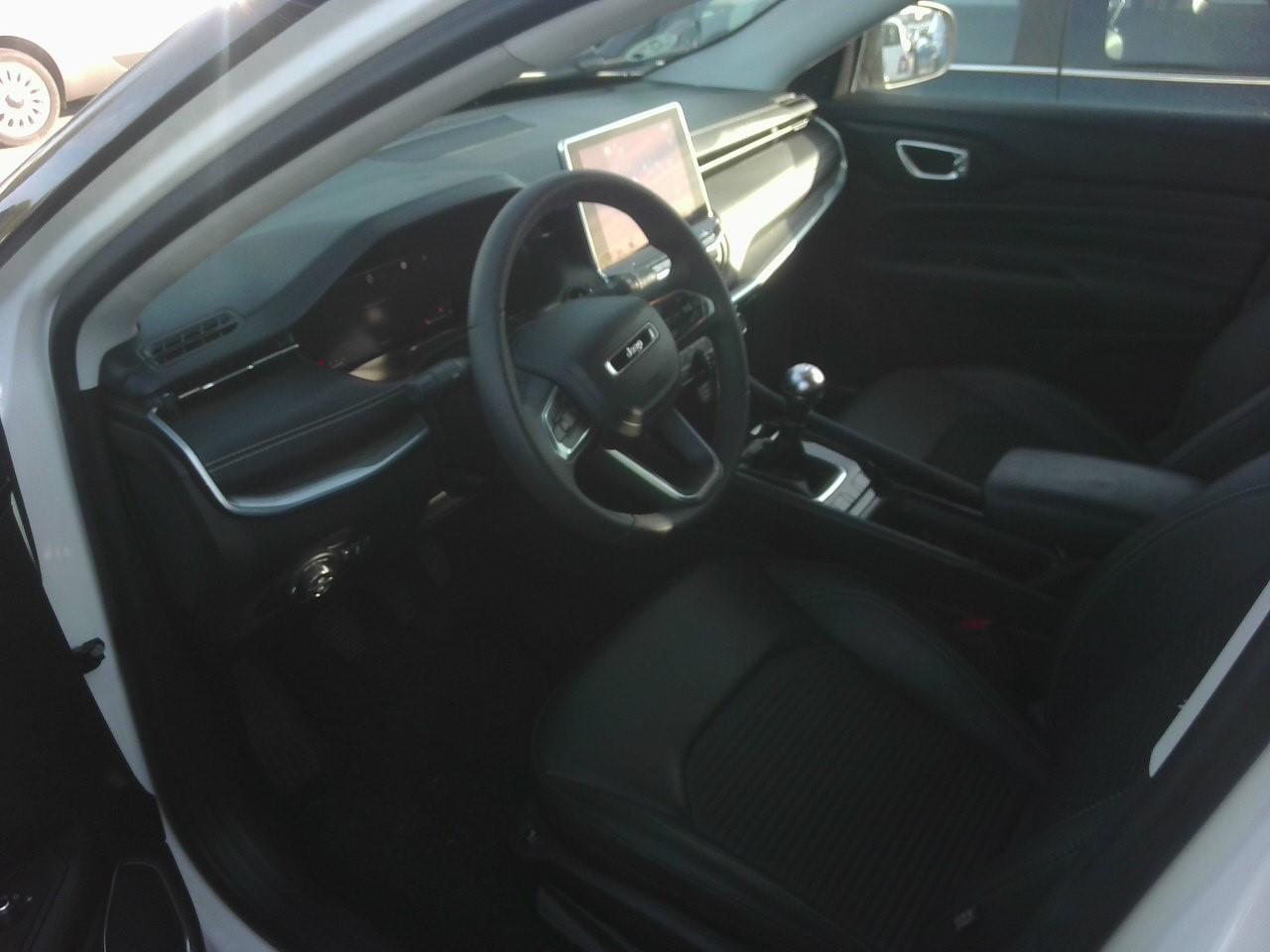 Foto Jeep Compass 4