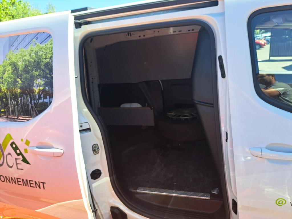 Opel COMBO CARGO 1.5 100 CH S/S L1H1 BVM5 STANDARD PACK CLIM 2020