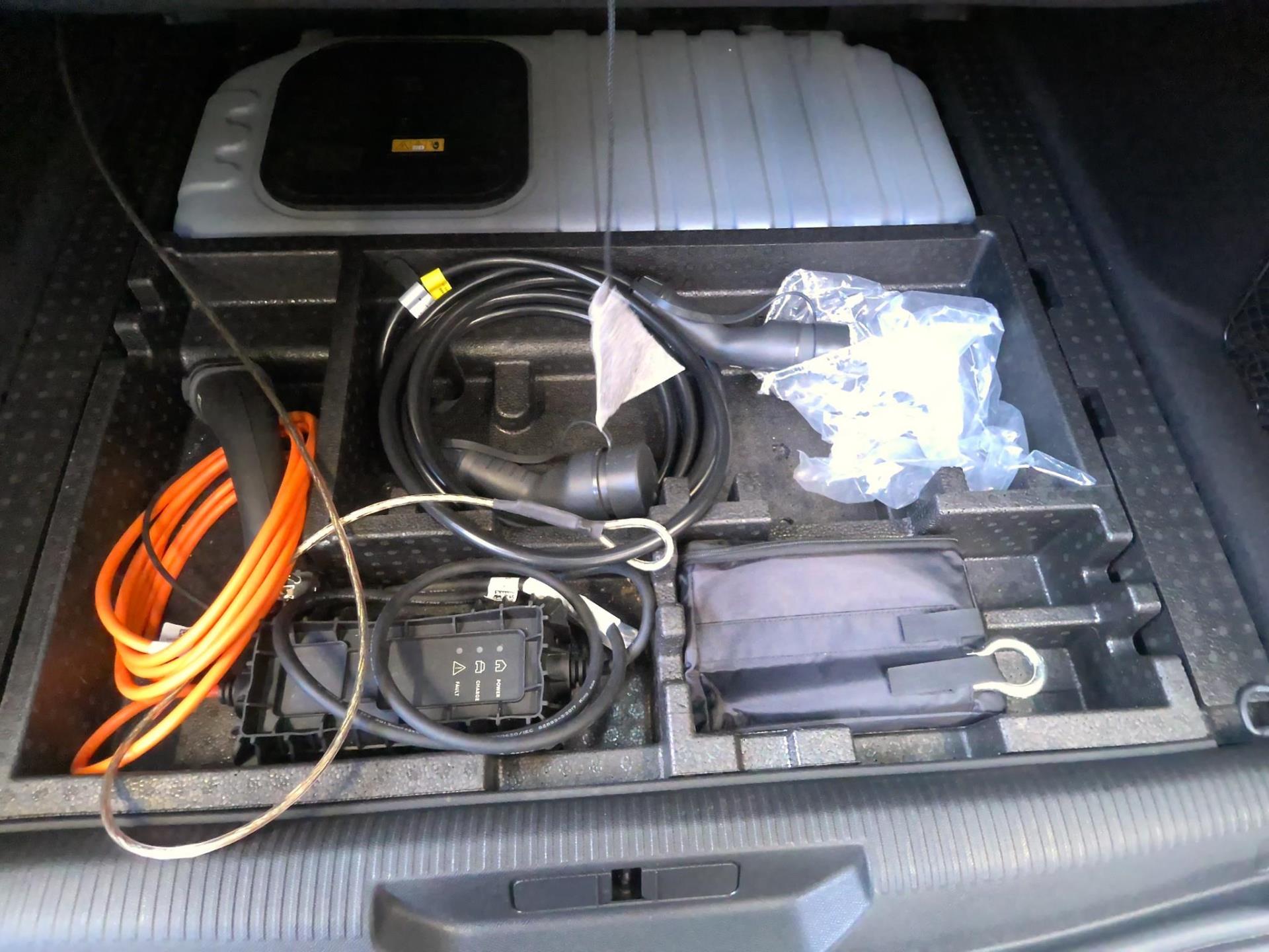 Peugeot 308 SW PHEV 180 e-EAT8 Allure 2024