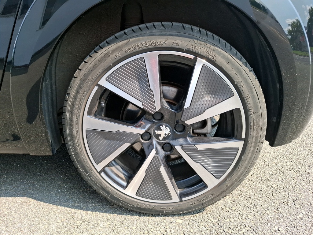 Peugeot 208 Electrique 50 kWh 136ch GT 2022