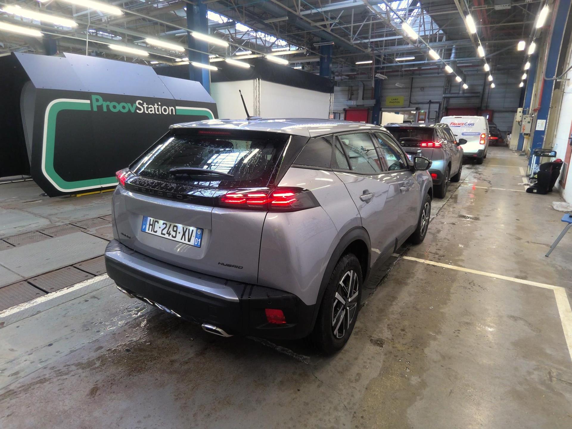 Peugeot 2008 Hybrid 145 e-DCS6 Style 2025