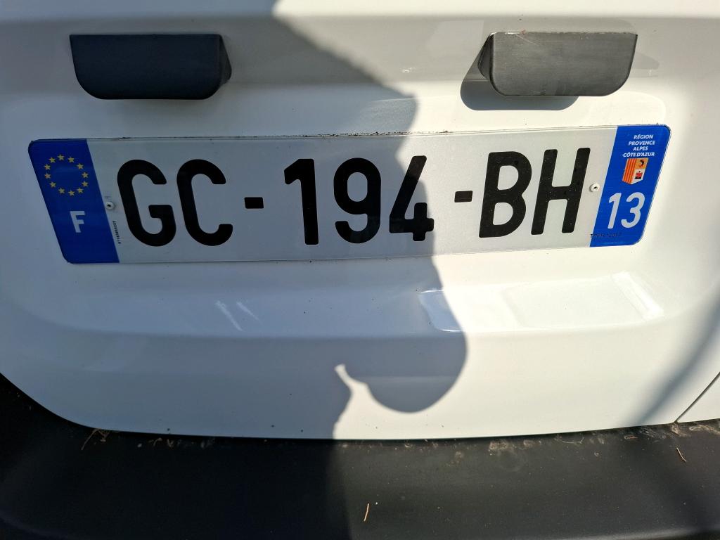 Peugeot EXPERT FGN TOLE STANDARD BLUEHDI 100 S&S BVM6 PREMIUM 2021