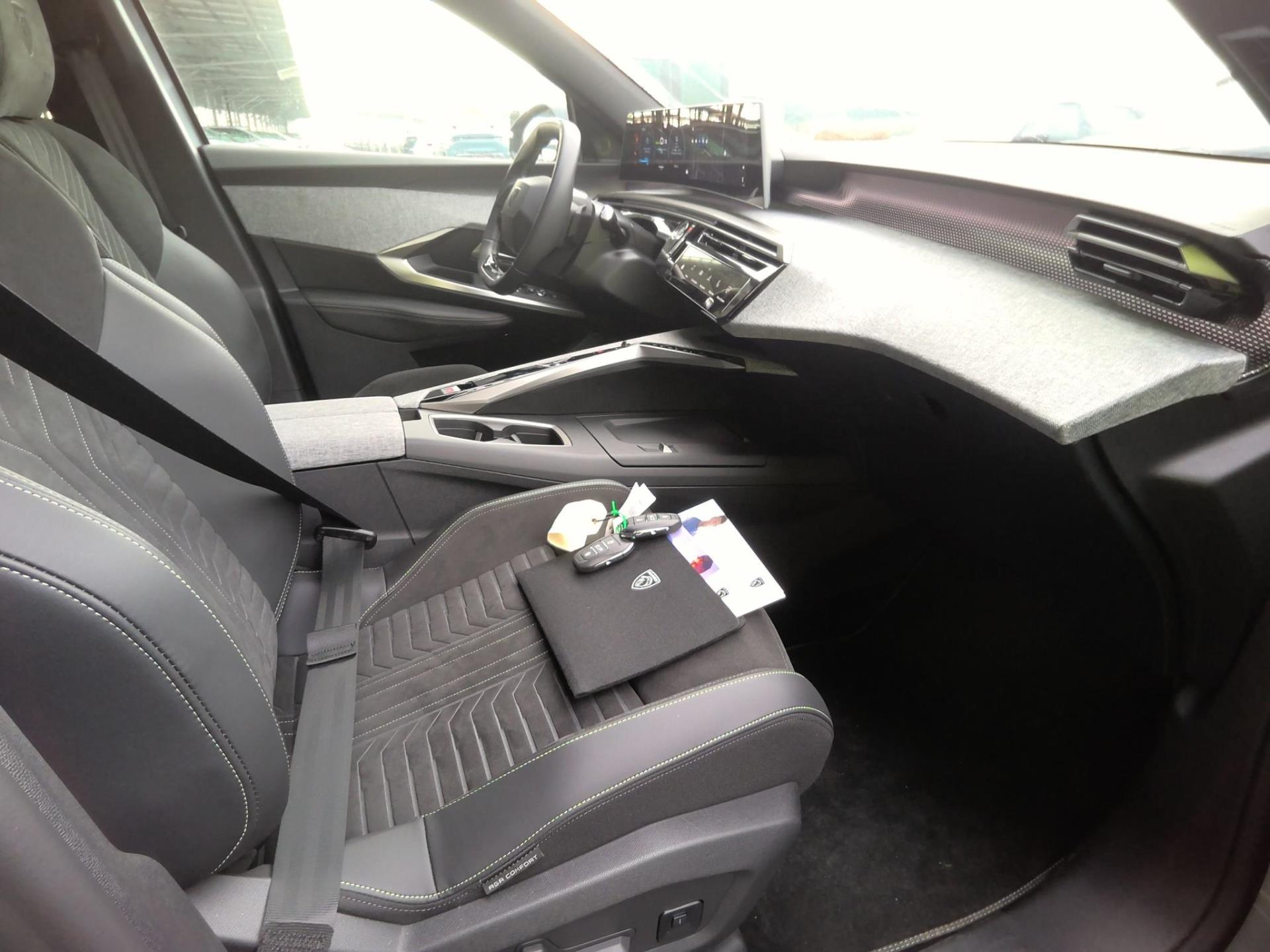 Peugeot 3008 Electrique 210 ch 73 kWh GT 2025