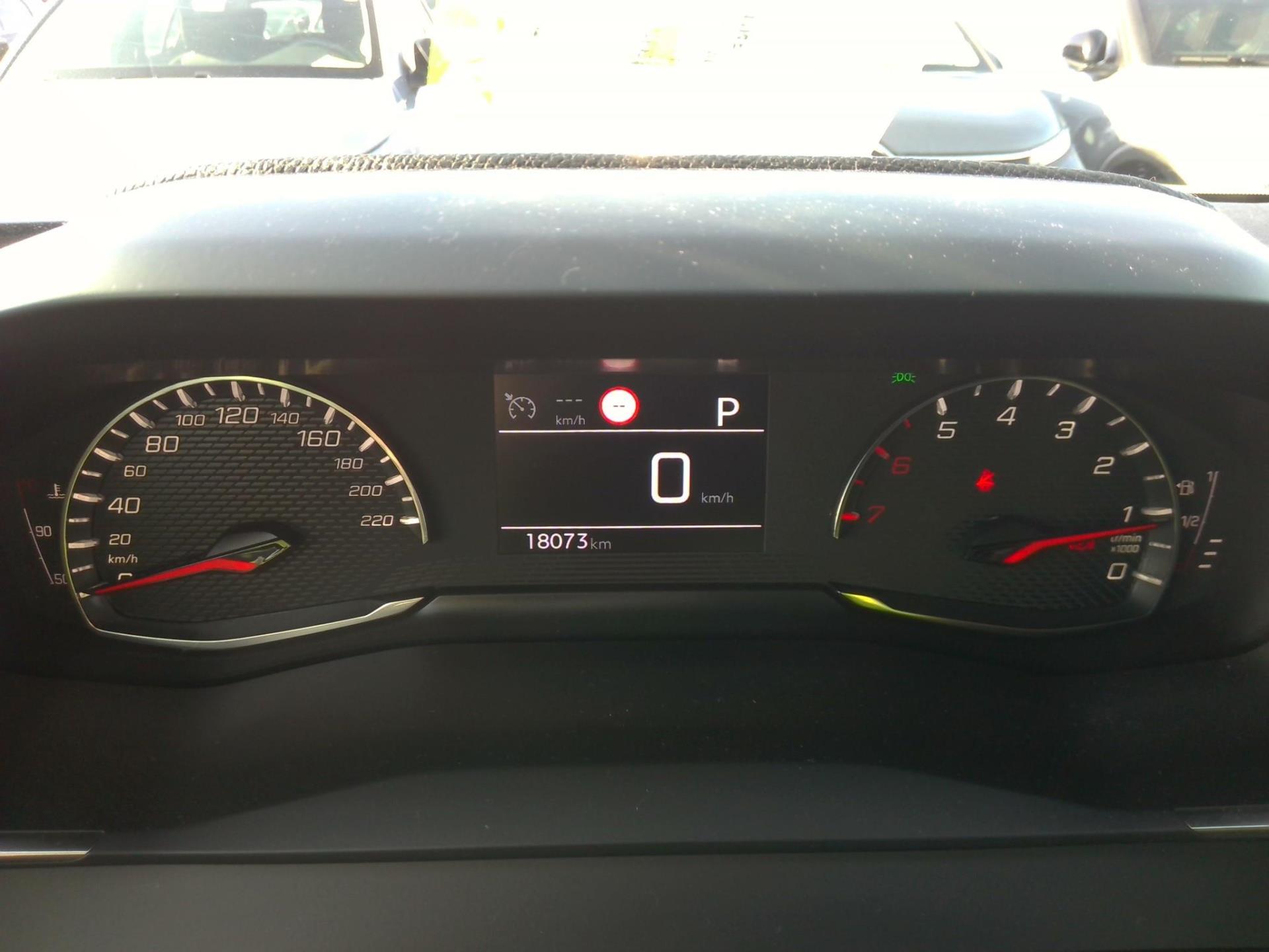 Peugeot 2008 BlueHDi 130 S&S EAT8 Allure 2023