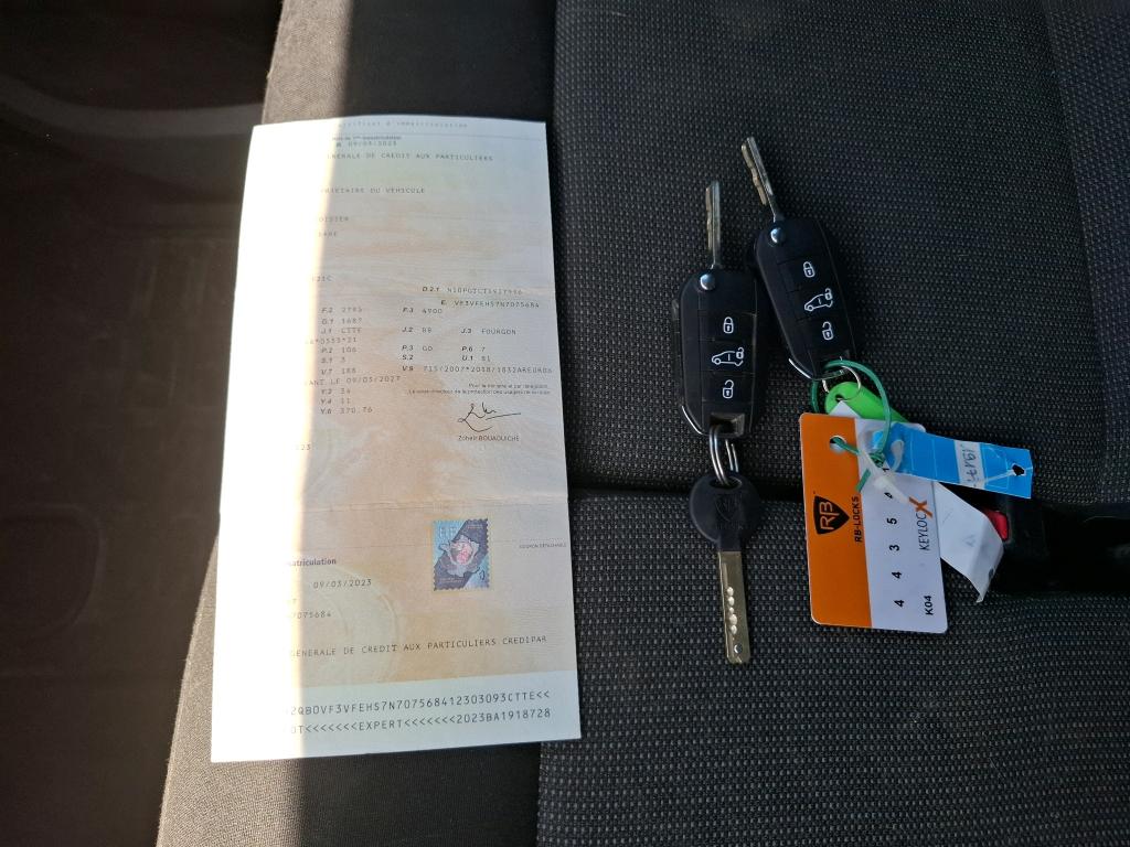 Peugeot EXPERT FGN TOLE STANDARD BLUEHDI 145 S&S EAT8 ASPHALT 2023