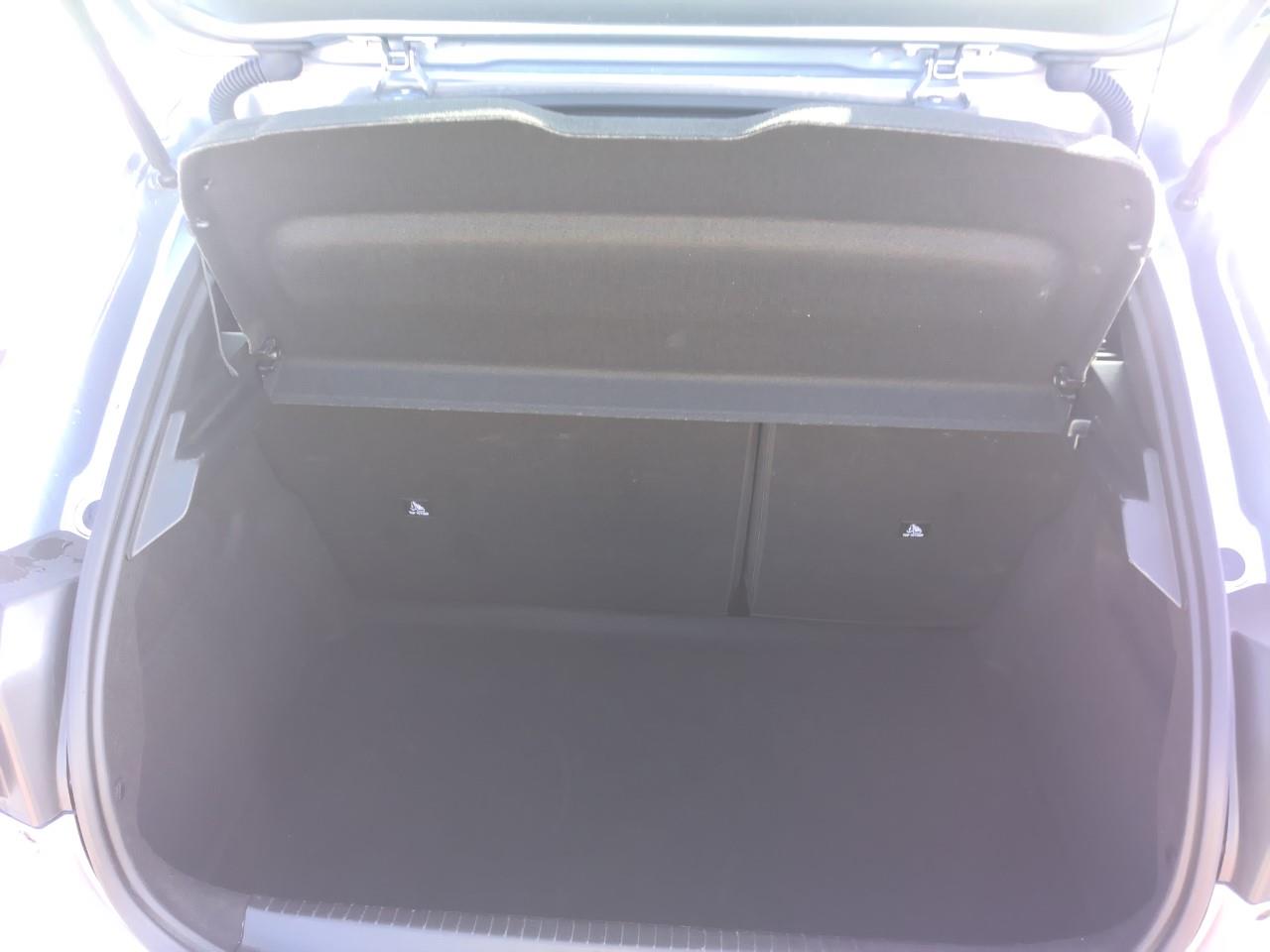Foto Peugeot 208 9