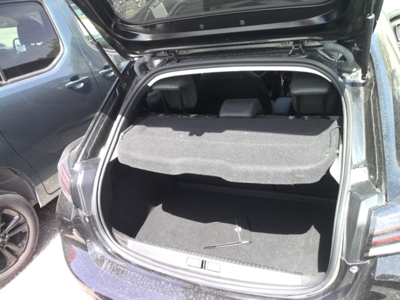 Foto Peugeot 508 Hybrid 10