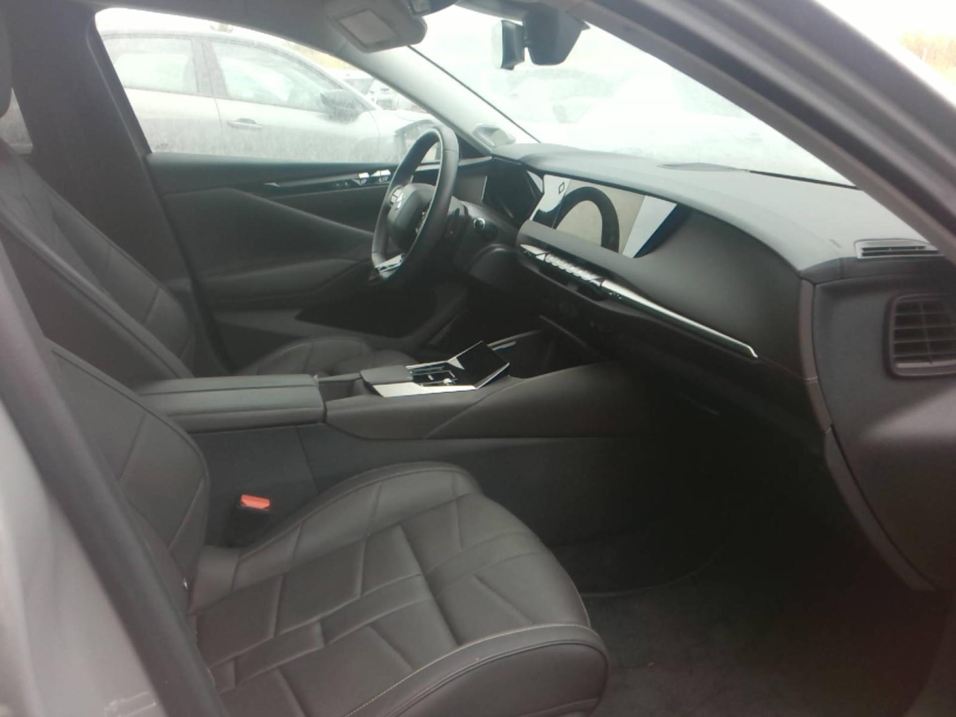 DS DS 4 Hybride E-Tense 225 EAT8 Cross Rivoli 2023