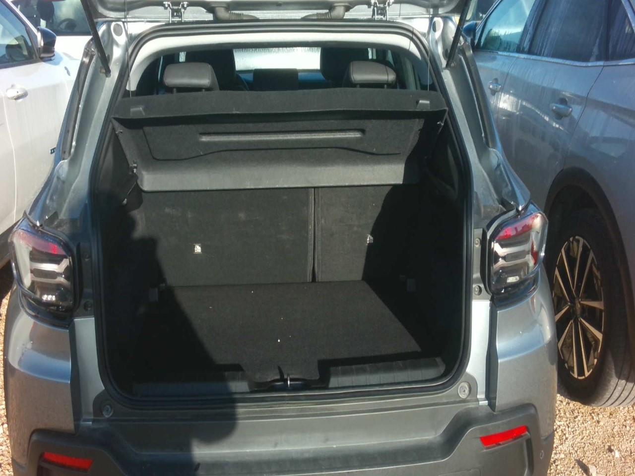 Foto Jeep AVENGER 12
