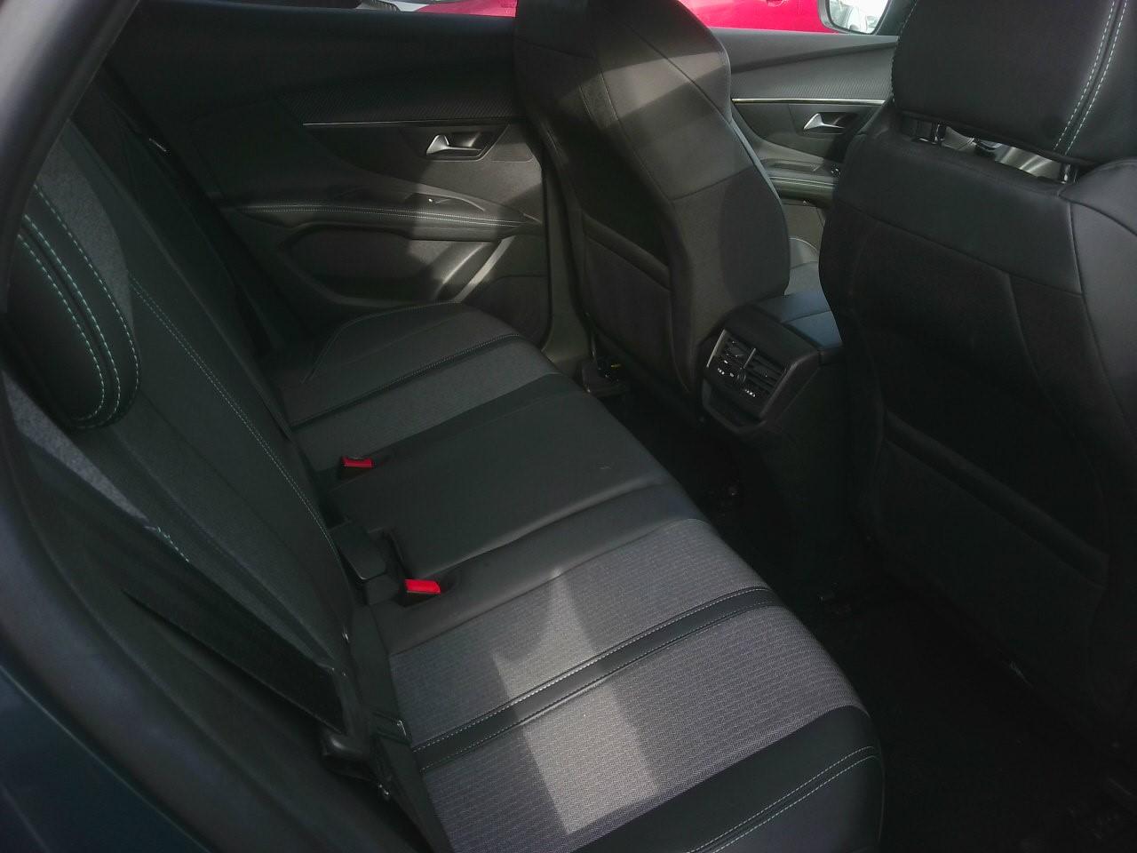 Foto Peugeot 3008 11