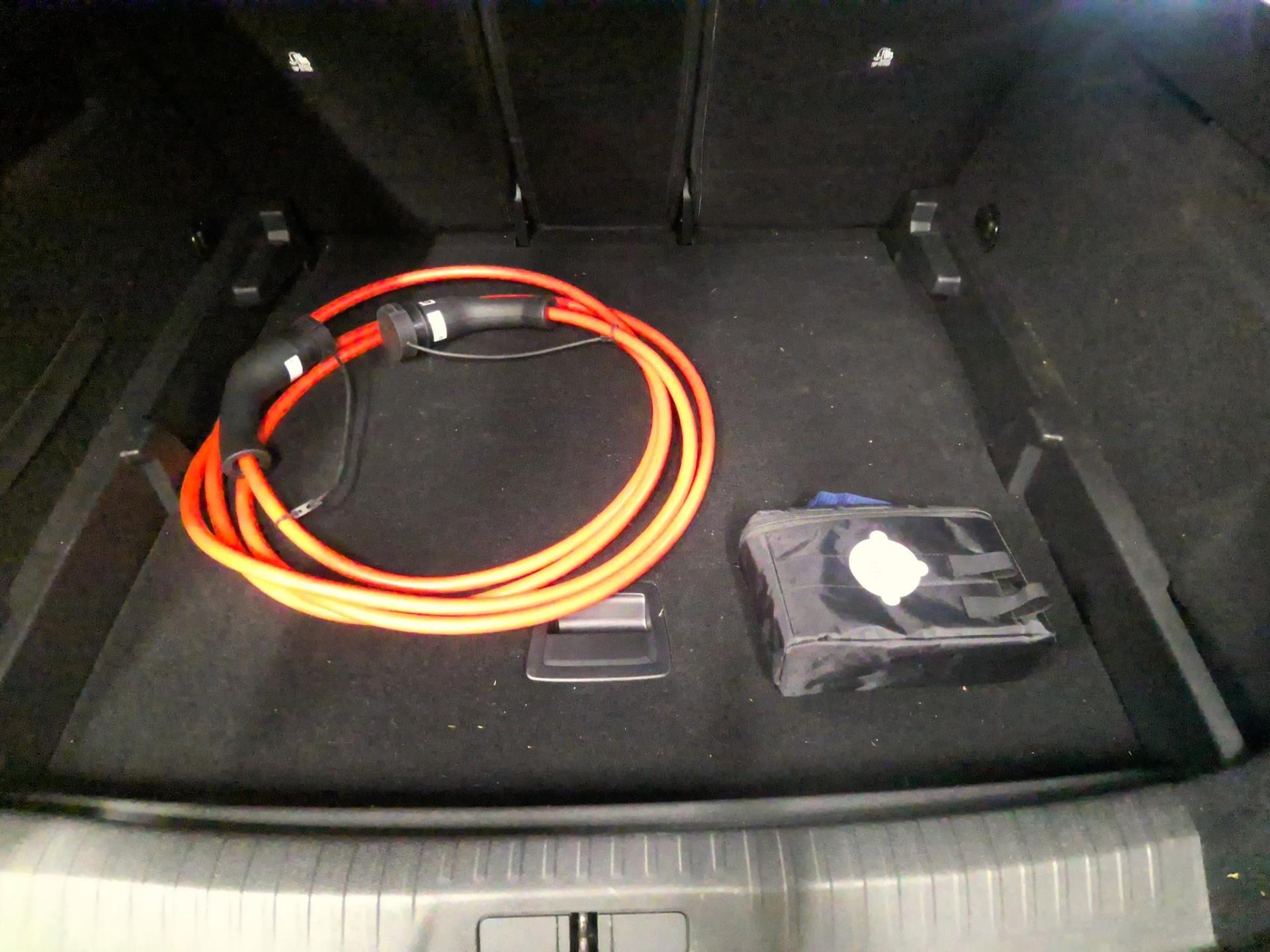 Peugeot 3008 Electrique 210 ch 73 kWh Allure 2025