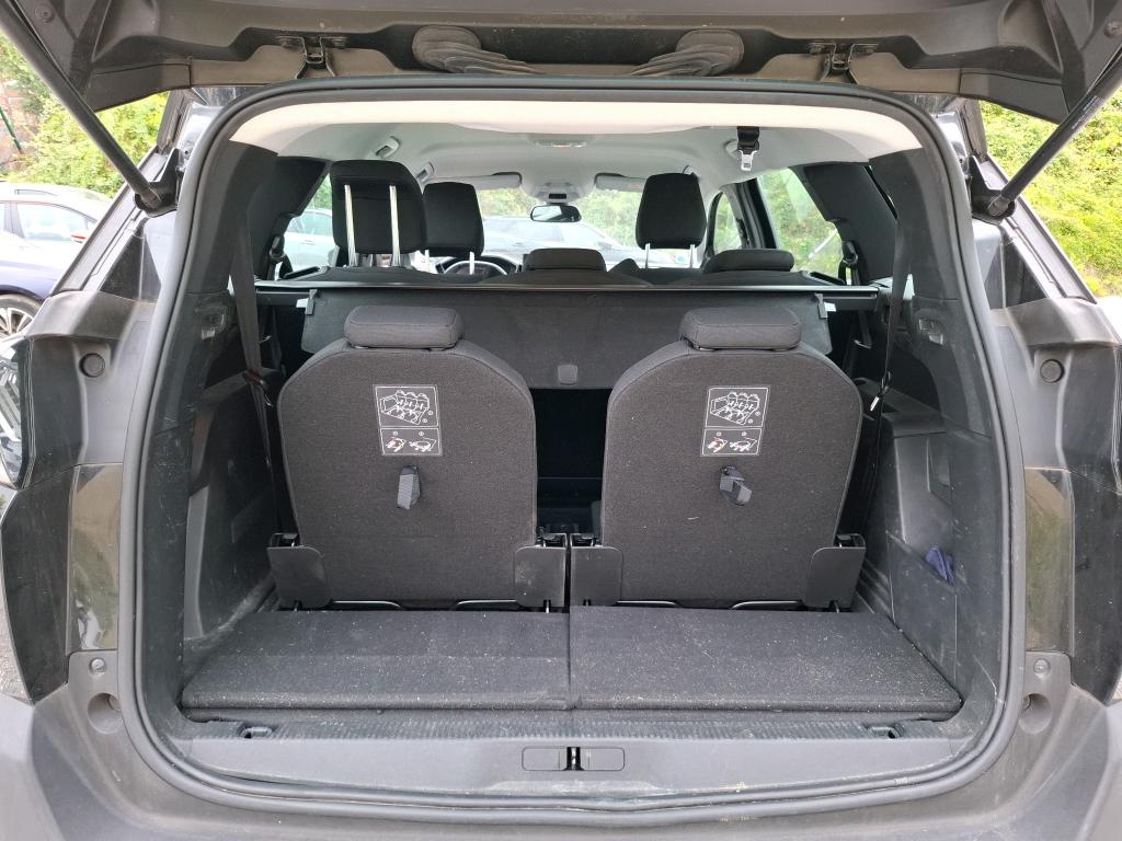 Peugeot 5008 BlueHDi 130ch S&S EAT8 Active Pack 2022