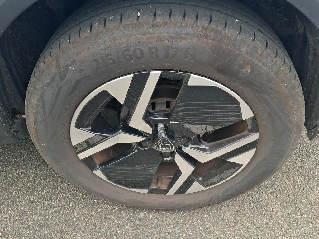 Peugeot 2008 PureTech 130 S&S EAT8 Allure 2024