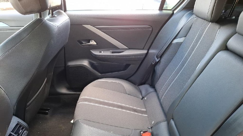 Foto Opel Astra 15