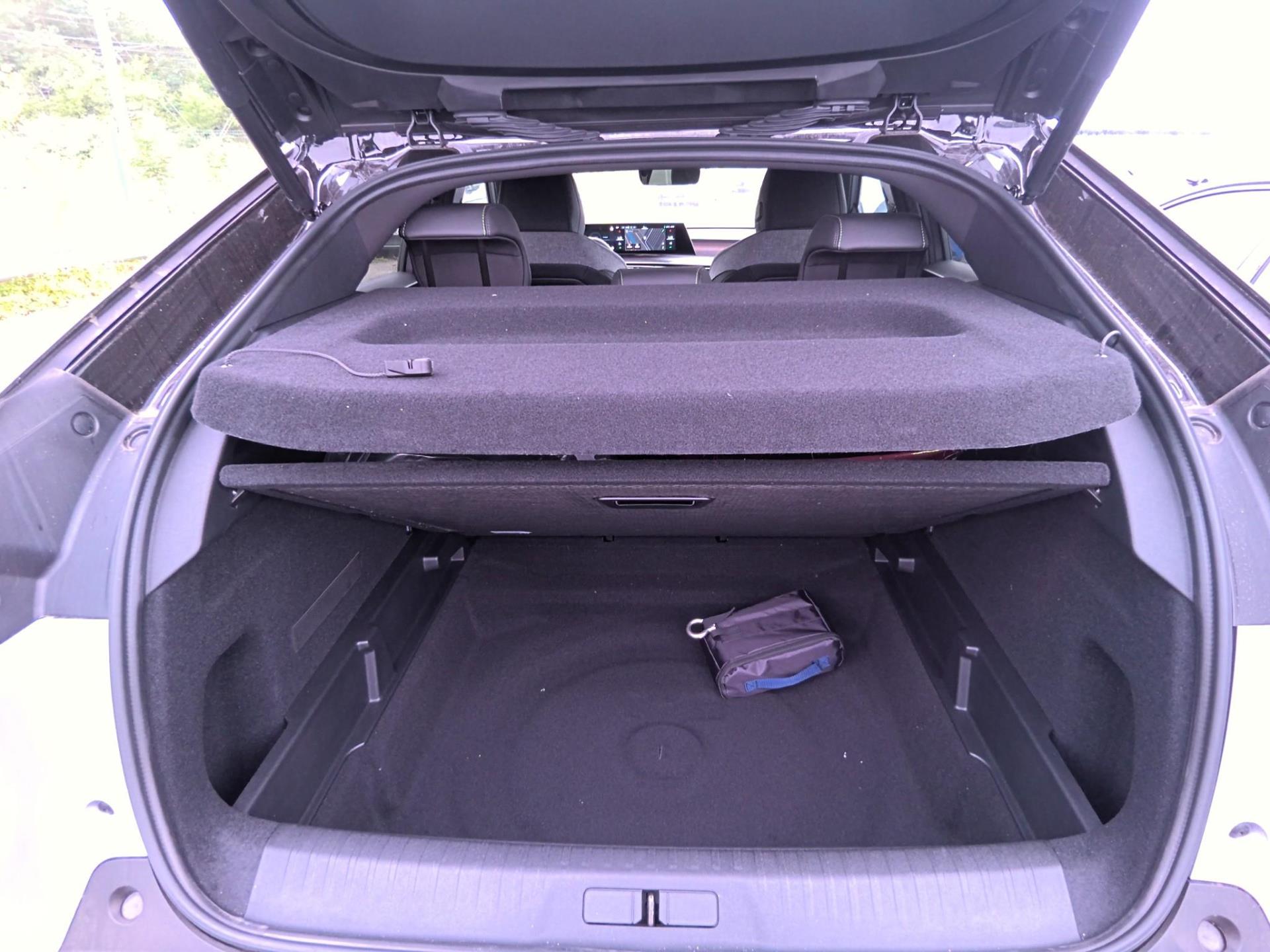 Peugeot 3008 Hybrid 145 e-DCS6 GT 2025