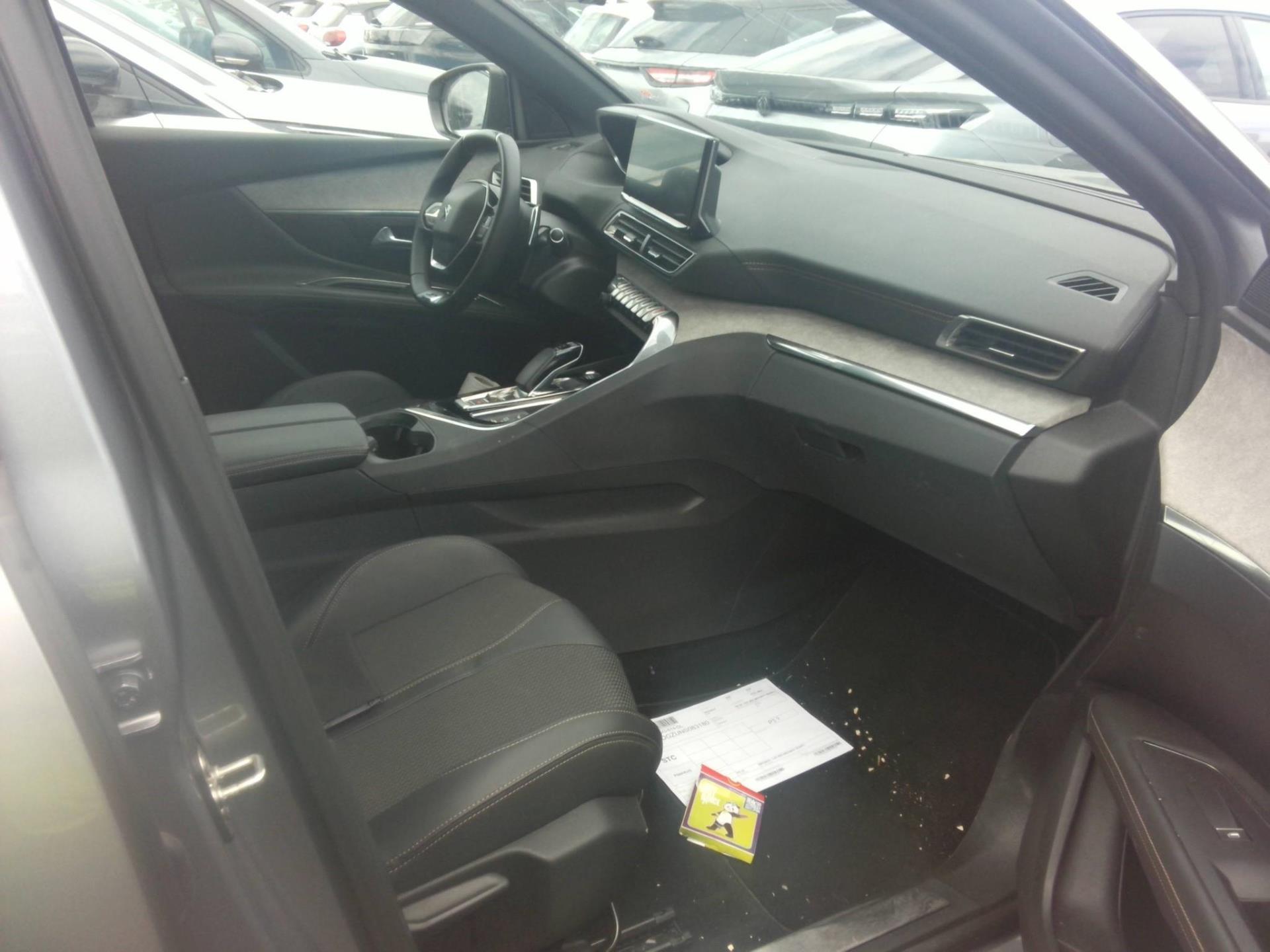 Peugeot 3008 Hybrid 225 e-EAT8 GT 2022