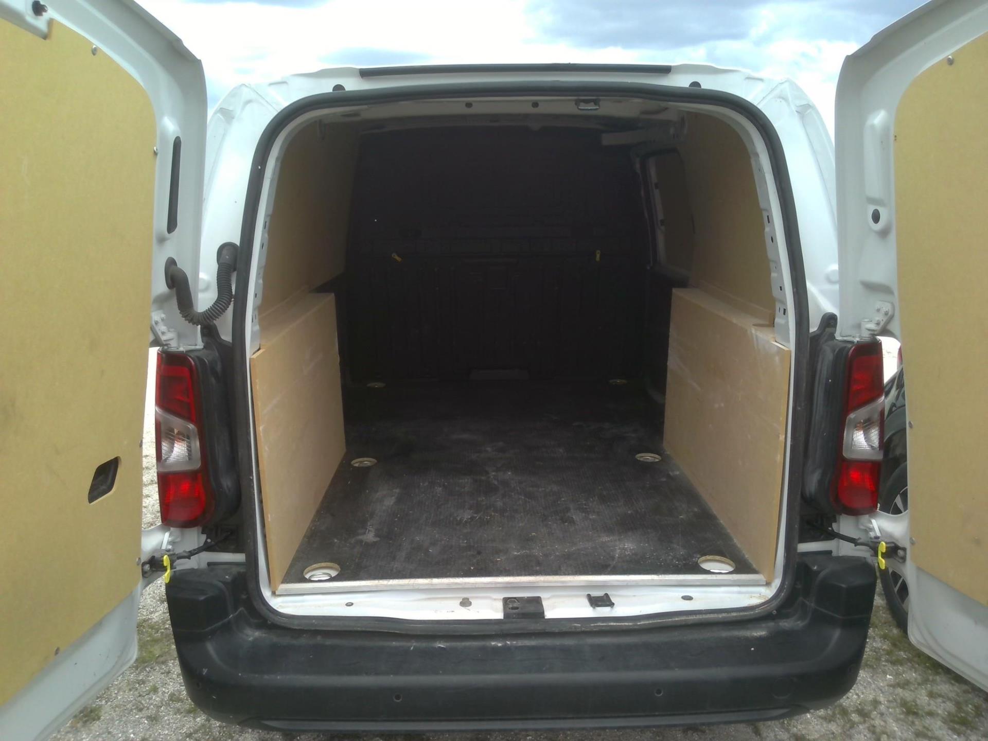 Peugeot PARTNER FOURGON XL 950 KG BLUEHDI 100 S&S BVM6 2023