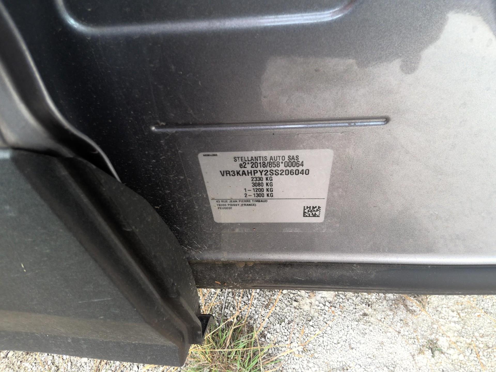 Peugeot 5008 Hybrid 145 ch e-DCS6 GT Exclusive 2026
