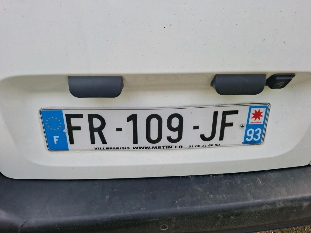 Peugeot PARTNER FOURGON STANDARD 650 KG BLUEHDI 100 S&S BVM5 PREMIUM 2020