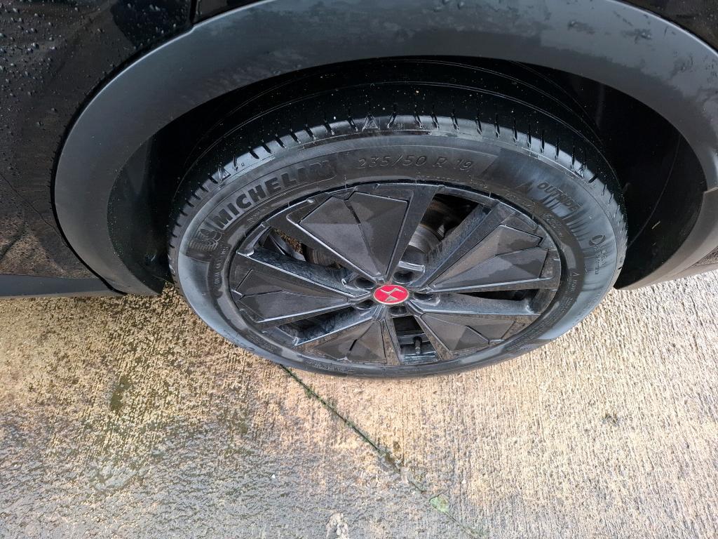 DS DS 7 Hybride Rechargeable E-Tense 225 EAT8 Performance Line 2024