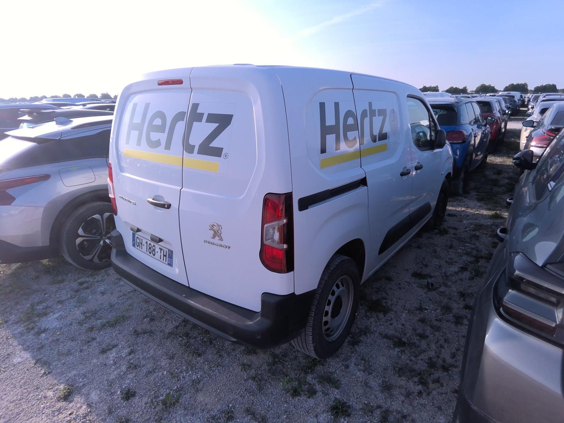 Peugeot PARTNER FOURGON STANDARD 1000 KG BLUEHDI 100 S&S BVM6 PREMIUM 2022
