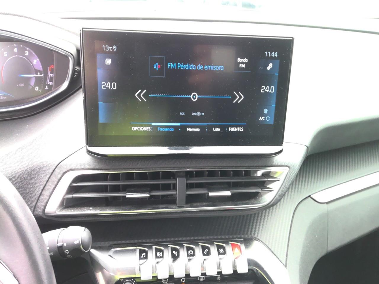 Foto Peugeot 3008 9
