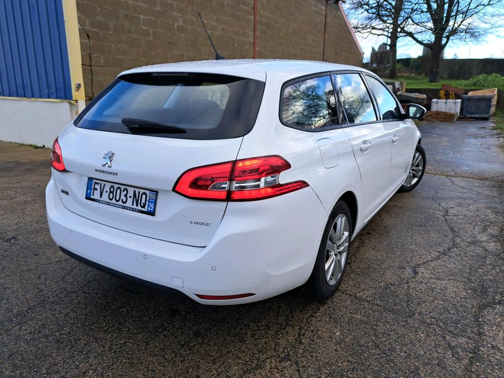 Peugeot 308 SW BlueHDi 130ch S&S EAT8 Active Business 2020