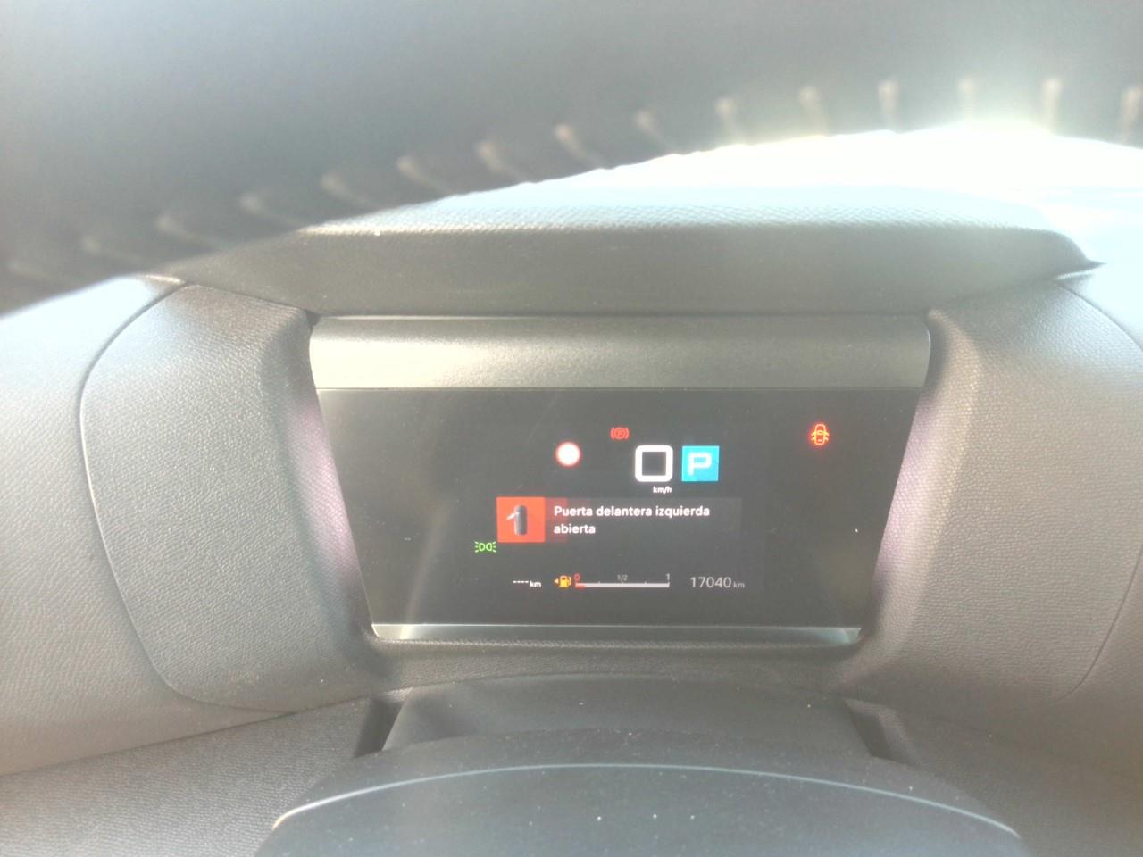 Foto Citroën C4 X 5