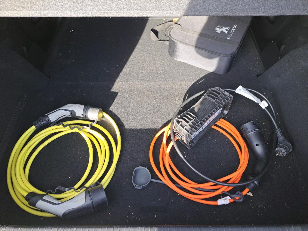 Peugeot 208 ELECTRIQUE 50 KWH 136 ACTIVE BUSINESS R 2021