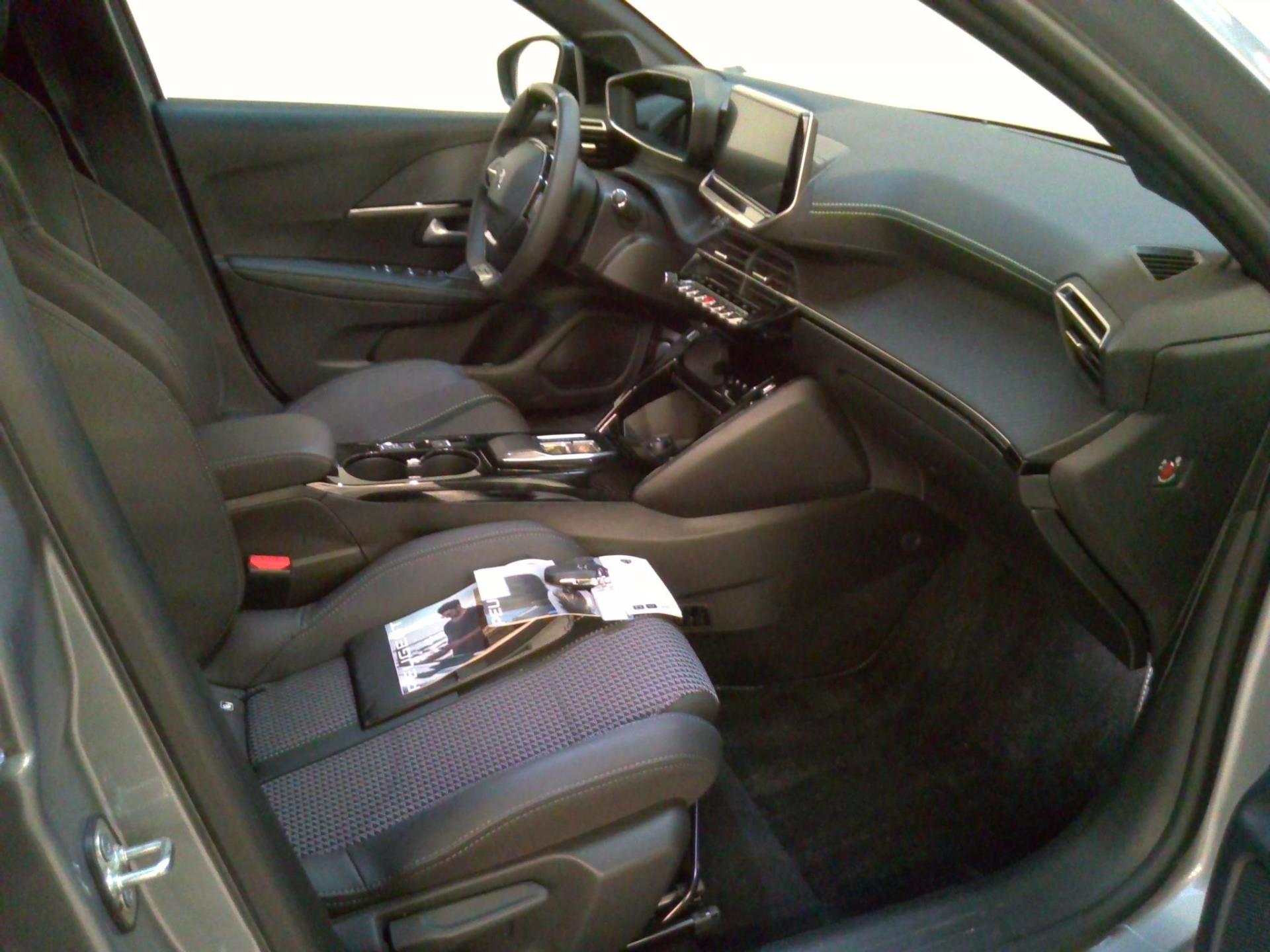 Peugeot 208 Electrique 50 kWh 136ch GT 2022