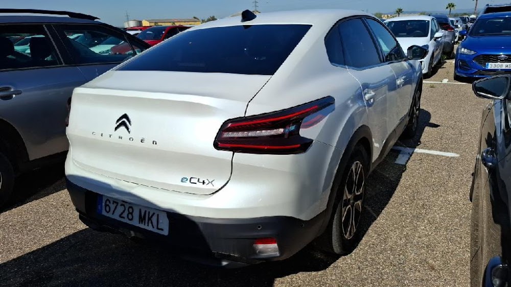 Foto Citroën ë-C4 6