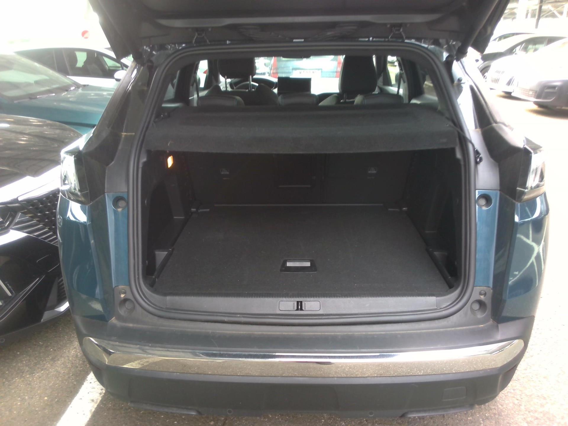 Peugeot 3008 BlueHDi 130ch S&S EAT8 Allure Pack 2024