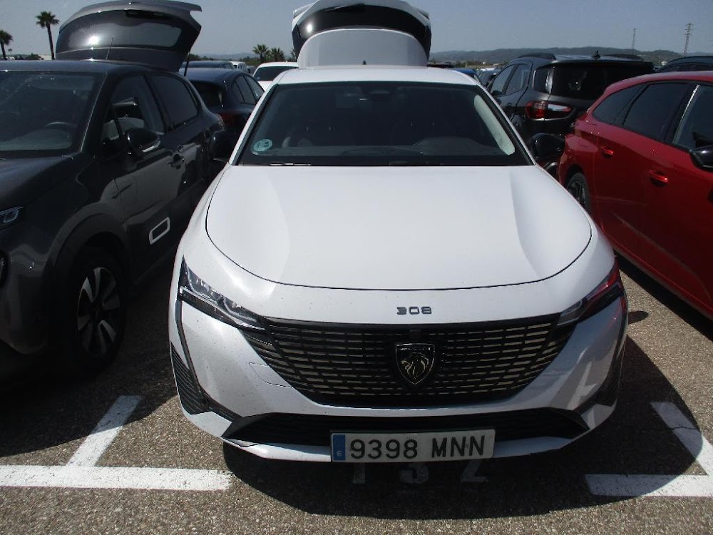 Peugeot 308 308 SW Allure PureTech 130 S&S 6 Vel. MAN