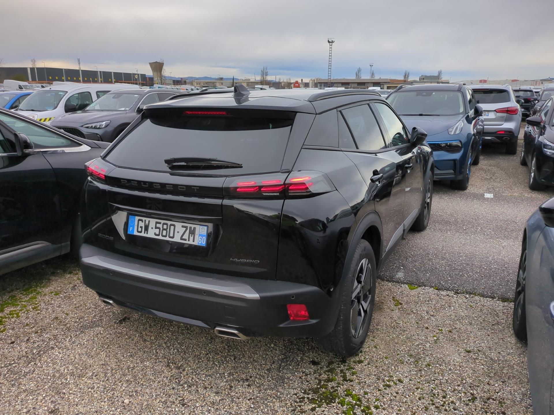 Peugeot 2008 Hybrid 136 e-DCS6 Allure 2024