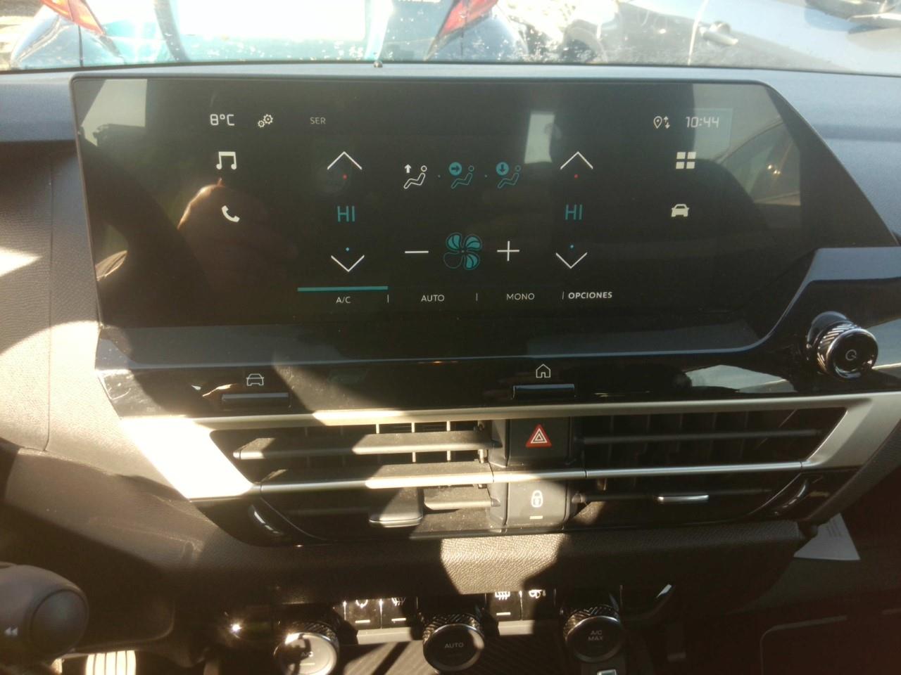 Foto Citroën C4 X 14