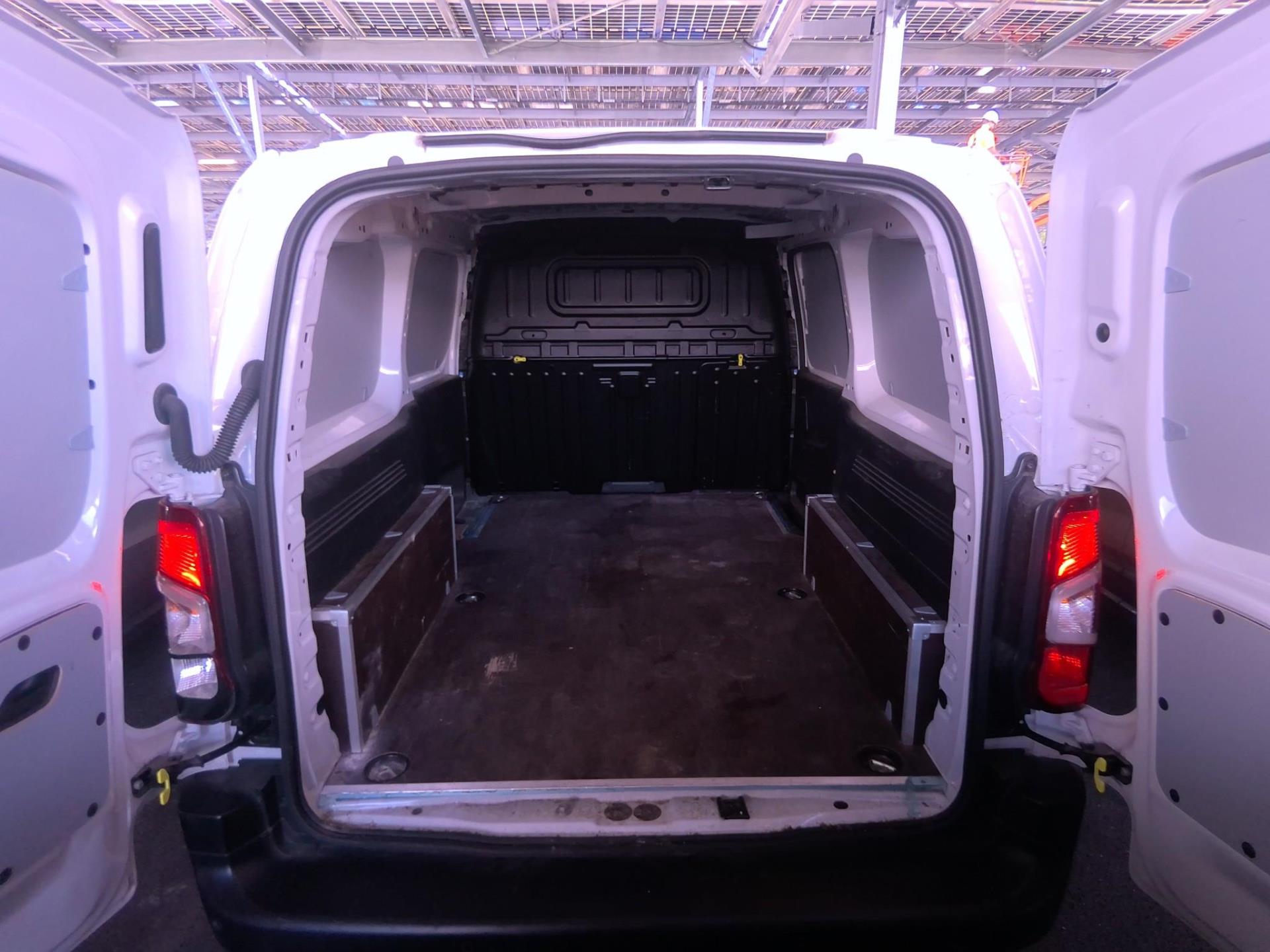 Peugeot PARTNER FOURGON XL 950 KG BLUEHDI 100 S&S BVM6 2024