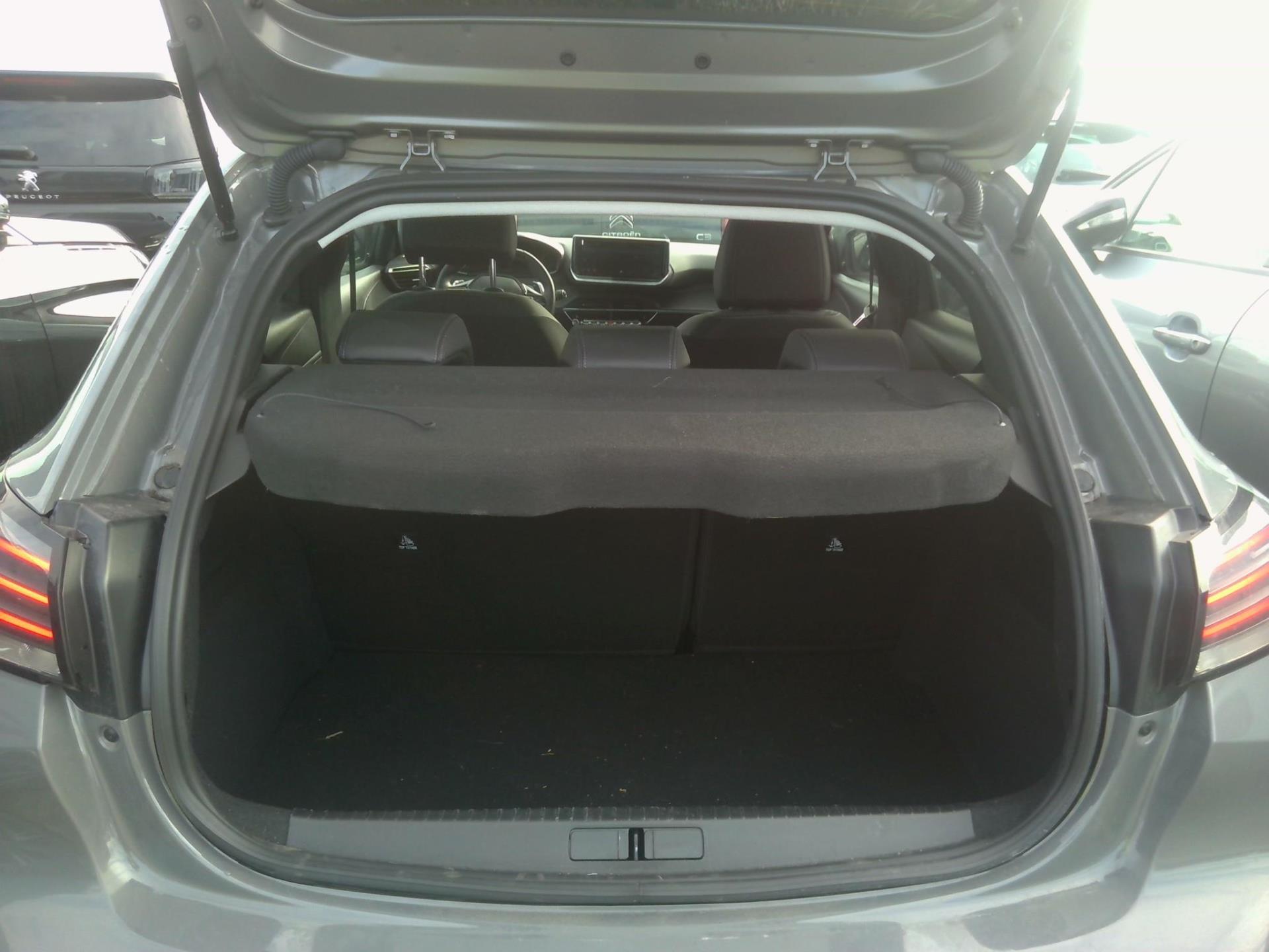 Peugeot 208 Hybrid 100 e-DCS6 Allure 2024