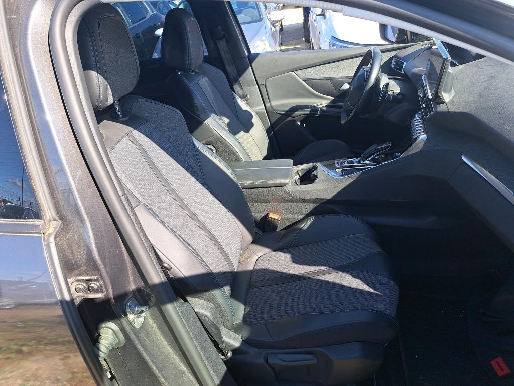 Peugeot 3008 BlueHDi 130ch S&S EAT8 Allure Pack 2021