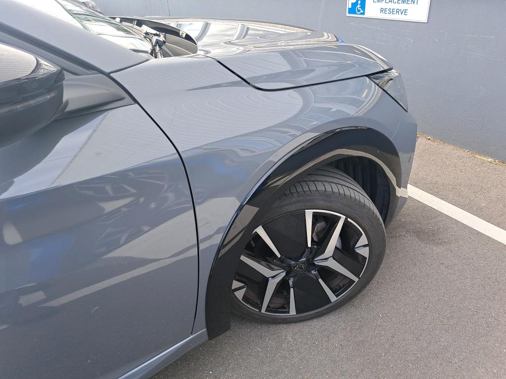 Peugeot 208 Hybrid 145 ch e-DCS6 GT 2025