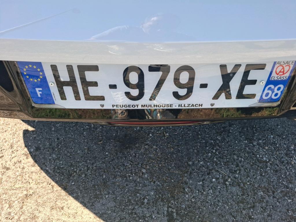 Peugeot 208 Hybrid 110 e-DCS6 GT 2025