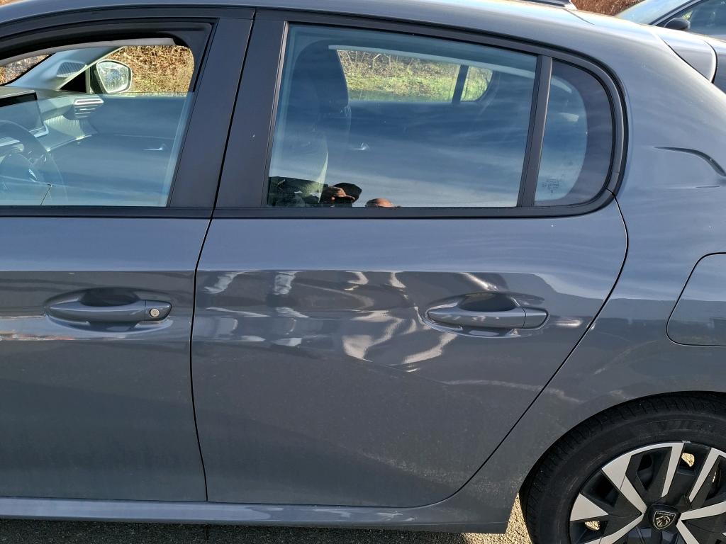 Peugeot 208 PureTech 100 S&S BVM6 Active 2024