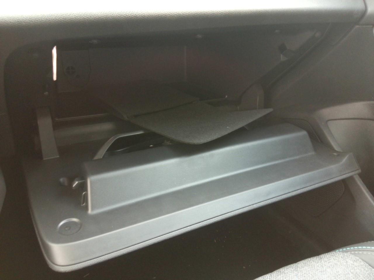 Foto Peugeot 408 9