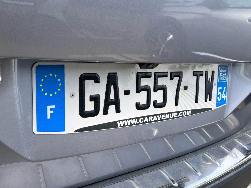 Peugeot 5008 BlueHDi 130ch S&S EAT8 GT 2021