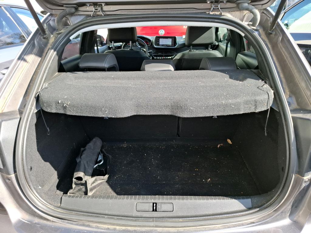 Peugeot 208 BlueHDi 100 S&S BVM6 Allure 2022